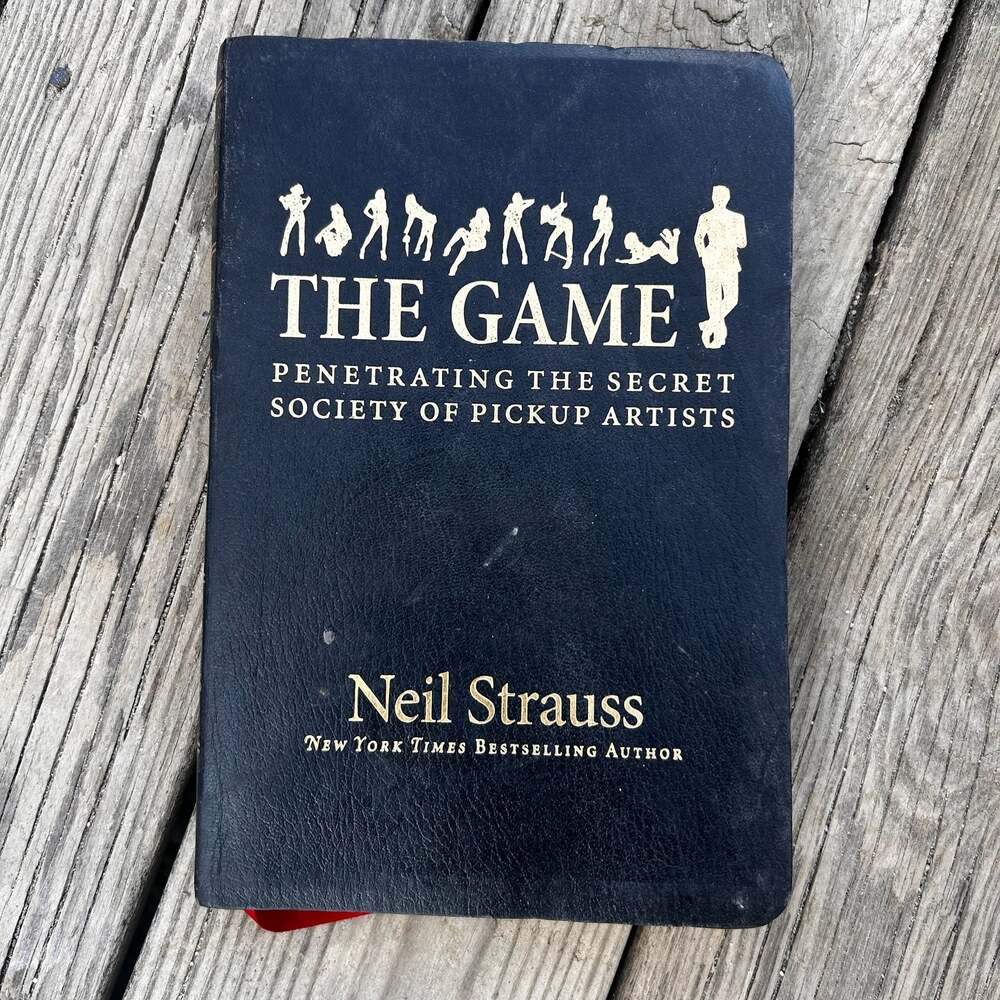 The Game: Penetrating the Secret Society of Pickup Artists by Neil Strauss Hardc